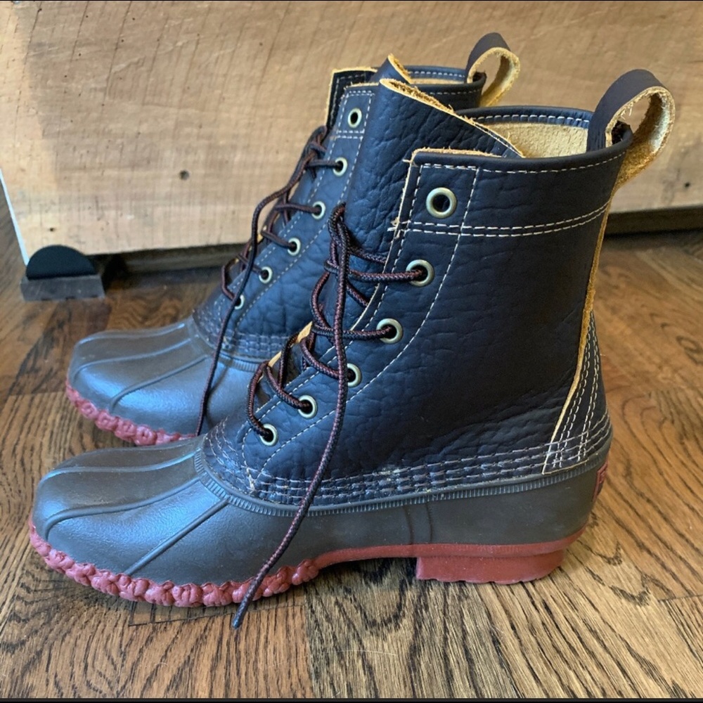L.L.Bean Bison Boots. Great condition. 9N. Red bottom, brown toe & black shaft.